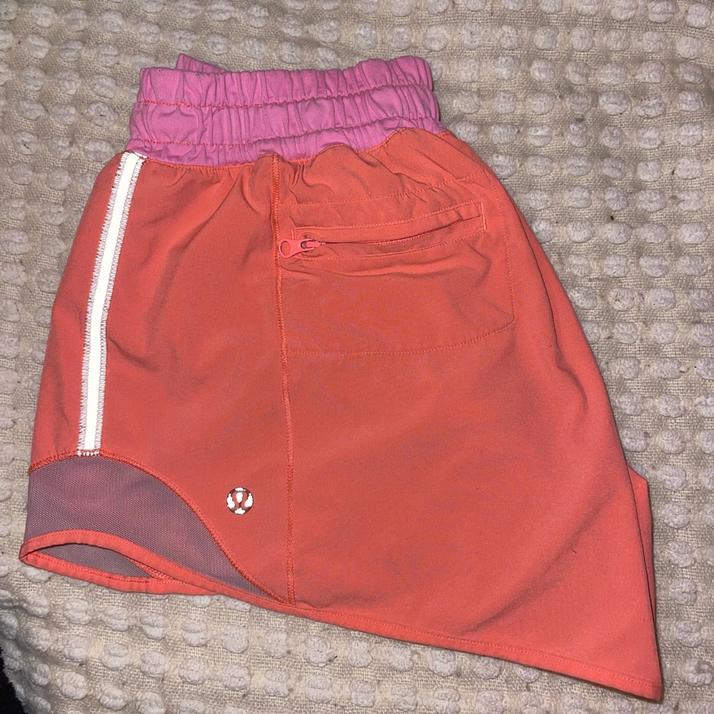 lululemon hotty hot shorts